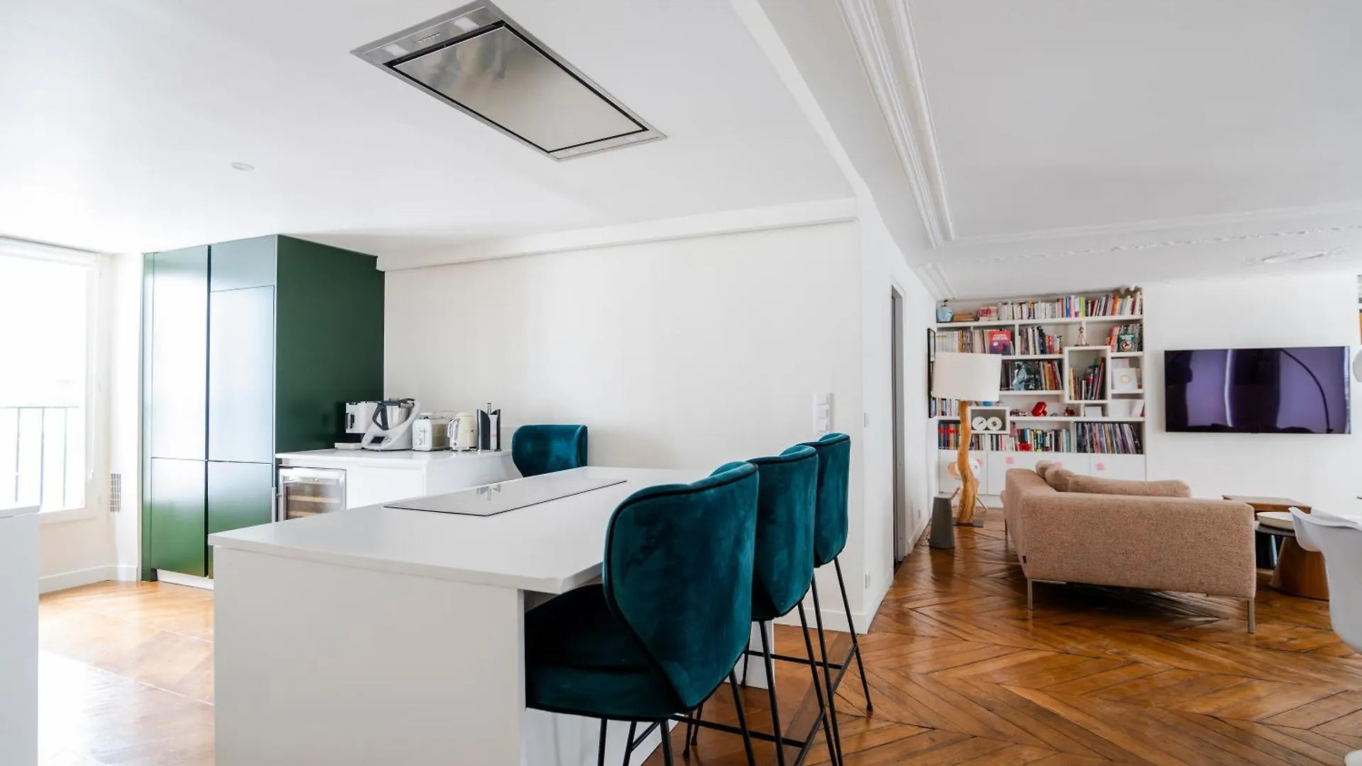 Veeve - Chic By Bonne-nouvelle *